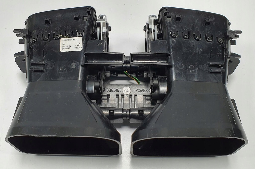 фото №6, Решётка обдув середина mercedes w212 lift a2128303154