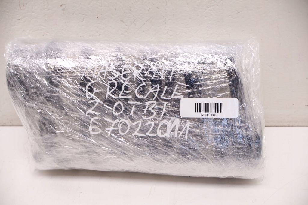 Maserati grecale 2.0 mhev пружини задній 67022011 в Україні