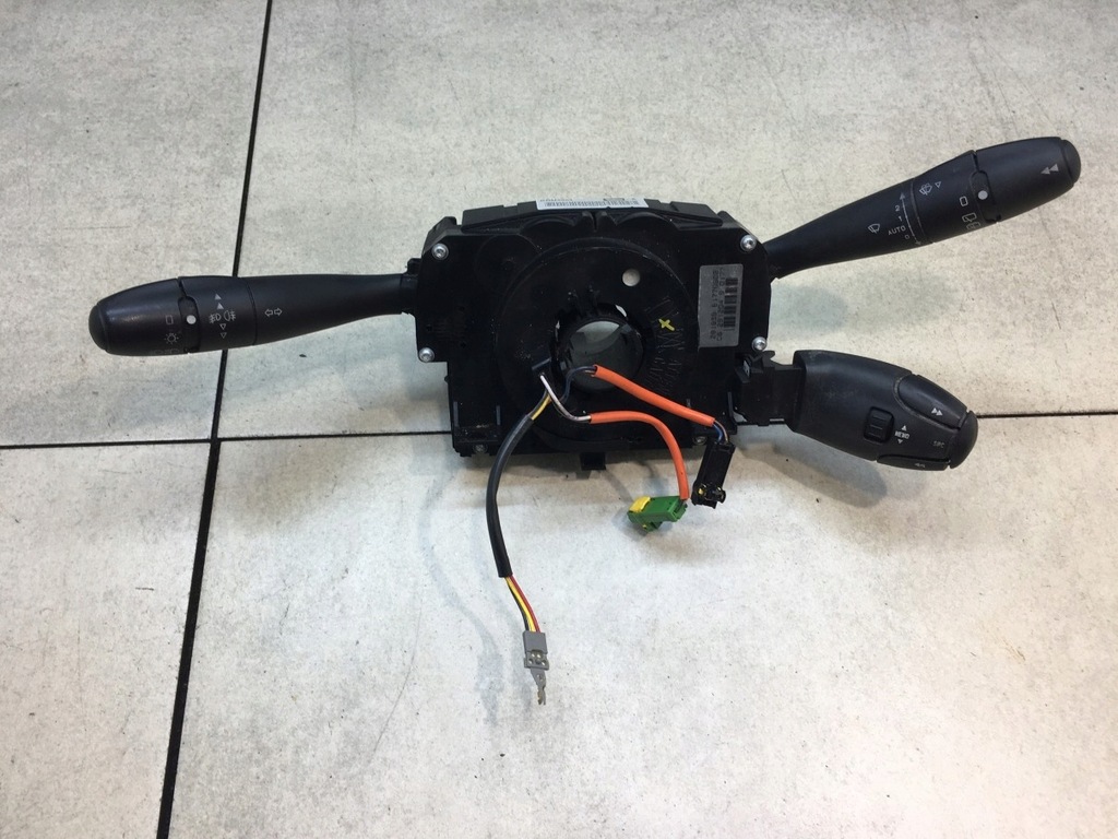 фото №1, Переключатель комбинированный citroen c5 i fl 96496662xt