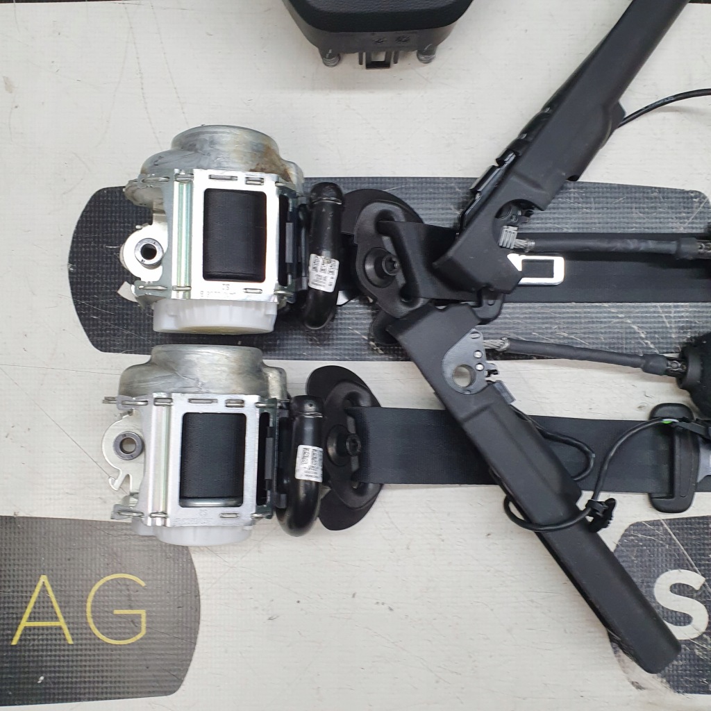 Austral панель приладів панель  подушки безпеки ремені подушка безпеки head up Недорого