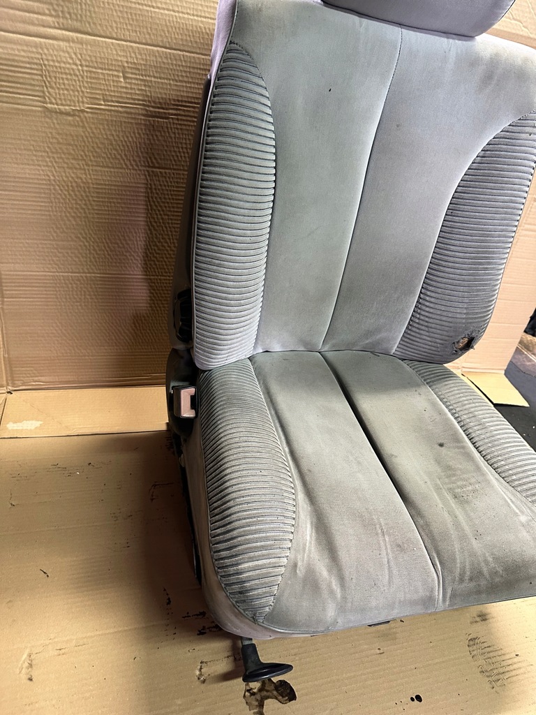 фото №6, Mercedes benz w126 сиденья заднее сиденье салон