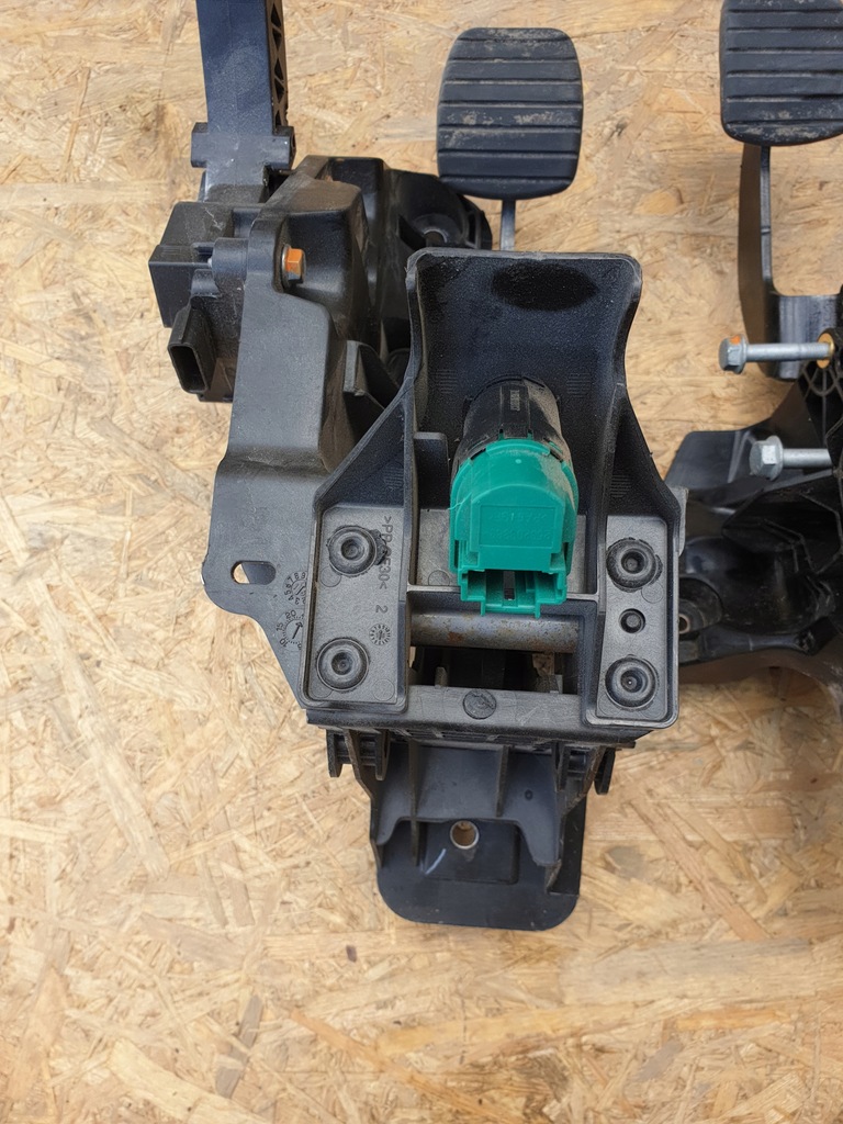 фото №5, Trafic vivaro iii педалі газу гальма зчеплення