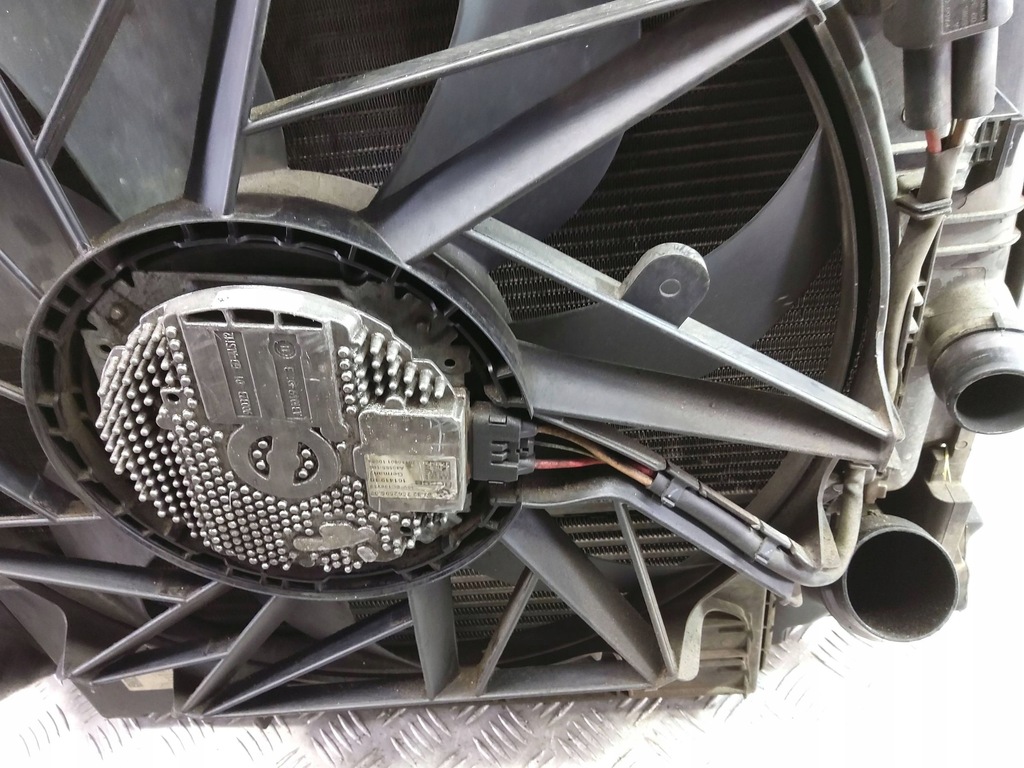 фото №8, Bmw x3 f25 2011 радіатор / комплект