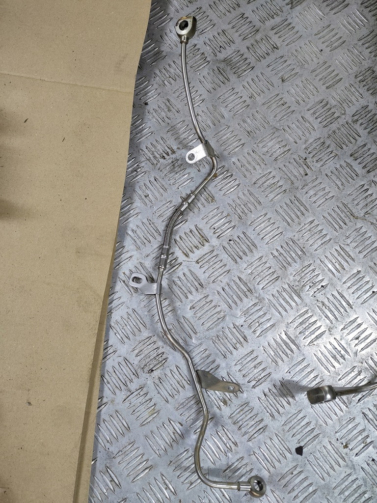 фото №1, Infiniti q50 q60 3.0 шланг wąż трубка масляный масла