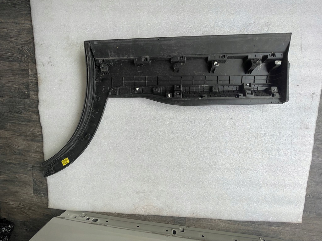 фото №11, Молдинг дверь задняя правый hyundai santa fe iv 18-24