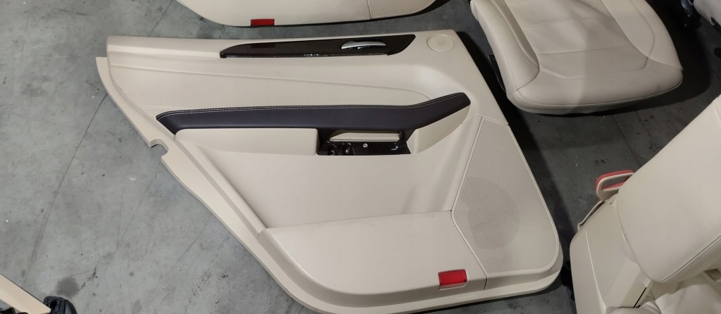 Сиденья заднее сиденье обшивки 7 человек mercedes gl gls w166 x166 eu комплект Цена