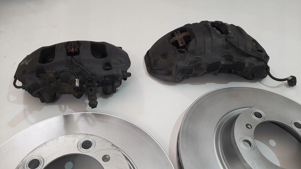 фото №3, Panamera 971 3.0 тормоза прижим тормозные диски тормозные колодки