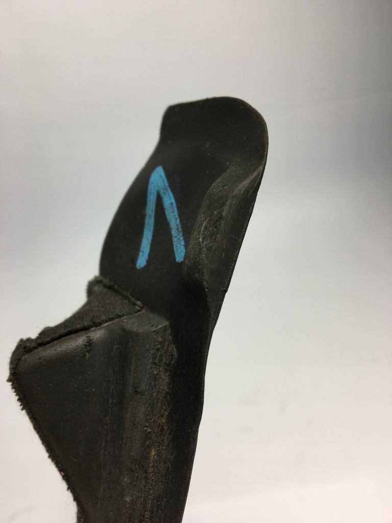 Защита прокладка mercedes w124 1247251366 Цена