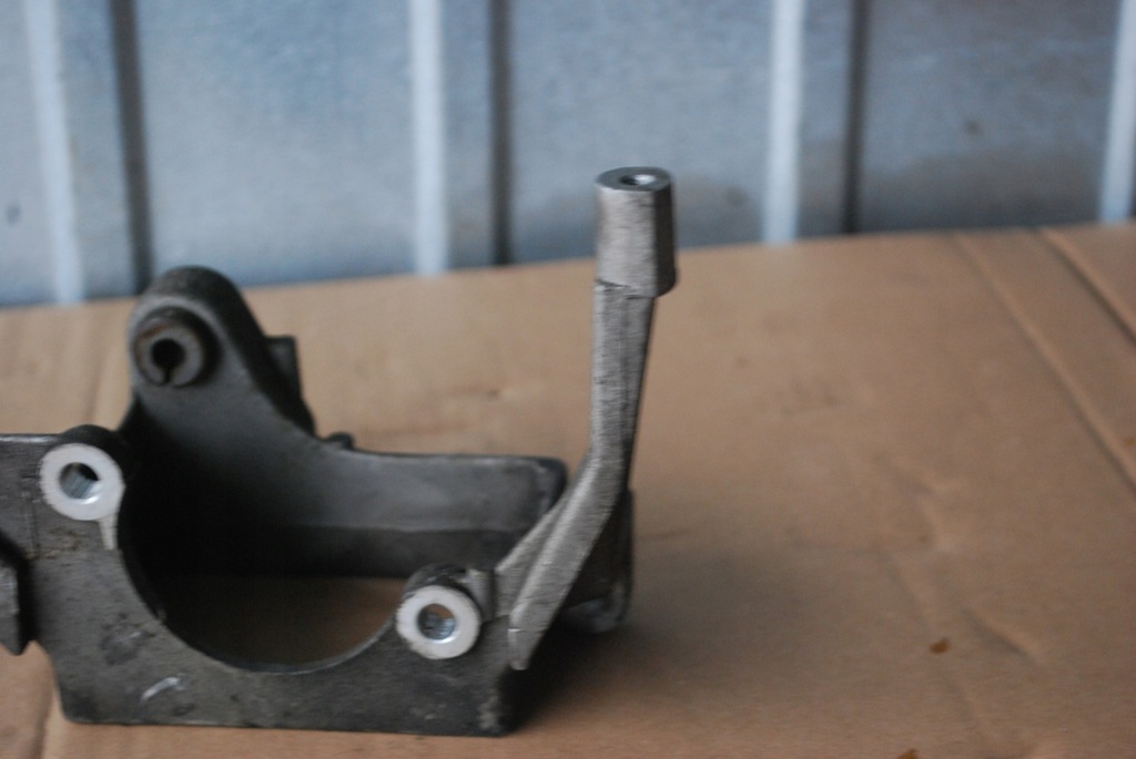 фото №6, Кронштейн насоса підсилювача audi a6 c5 2.4 078145383g