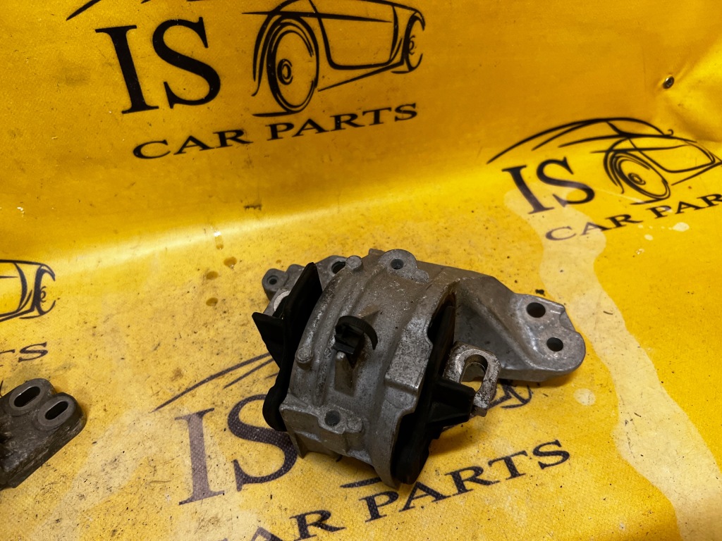 фото №1, Кронштейн кронштейн двигателя peugeot 508 i rxh lift 2.0 hdi