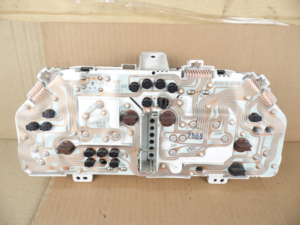 фото №2, Subaru forester sf счетчик