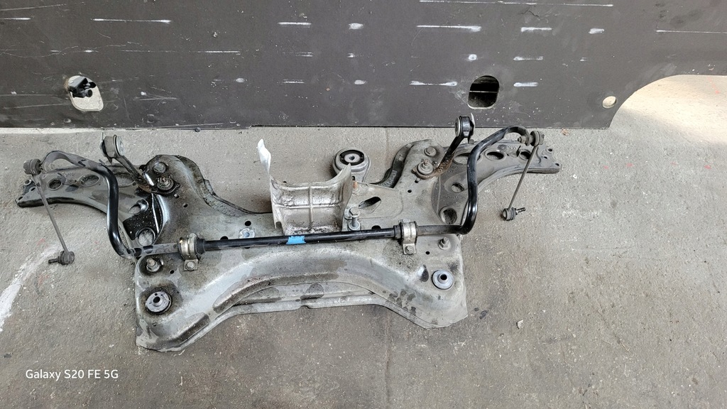 фото №1, Подрамник подрамник renault trafic iii