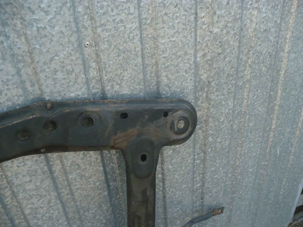 фото №5, Подрамник подрамник подрамник рама dacia logan i sandero i оригинал!