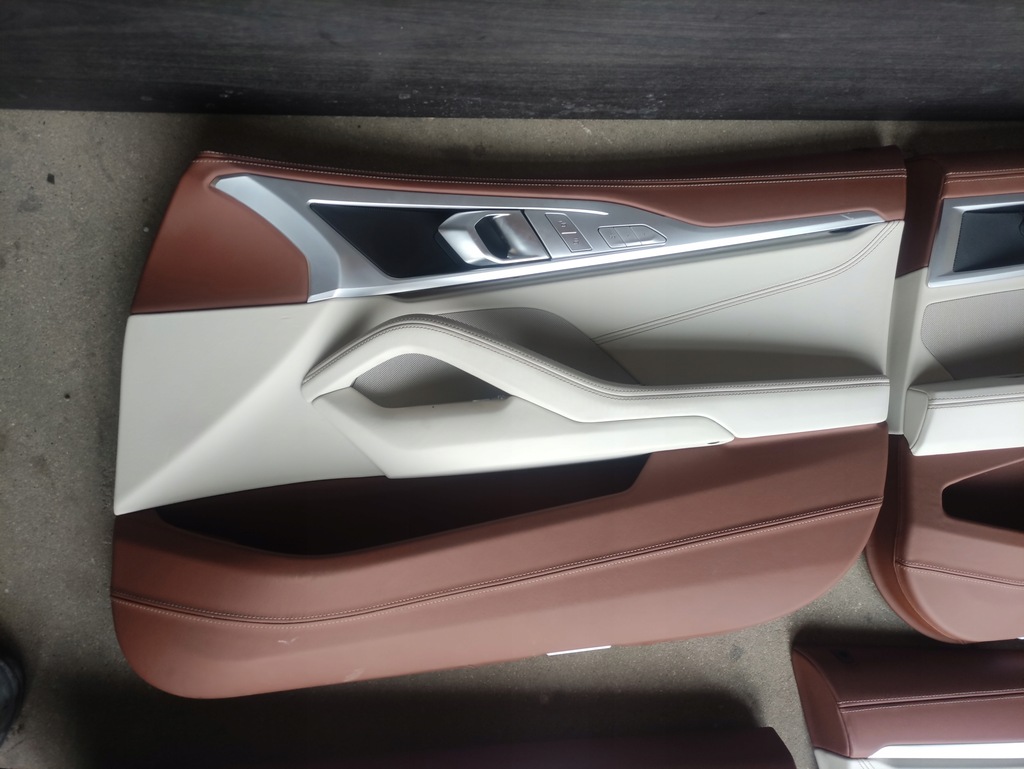 фото №6, Обивка дверь bmw 8 g16