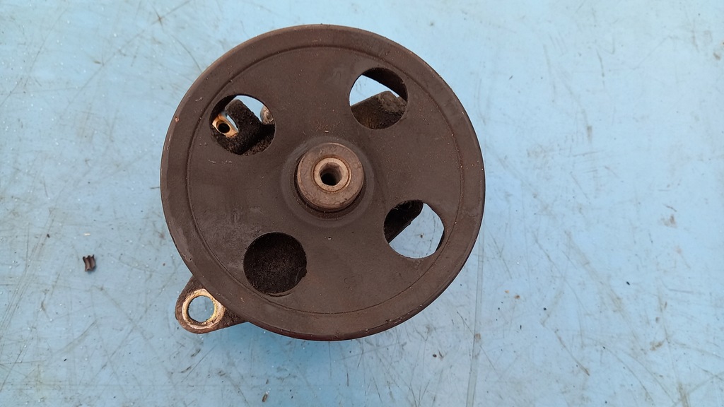 фото №4, Насос wsp nissan primera p12 2.0b 7613955133