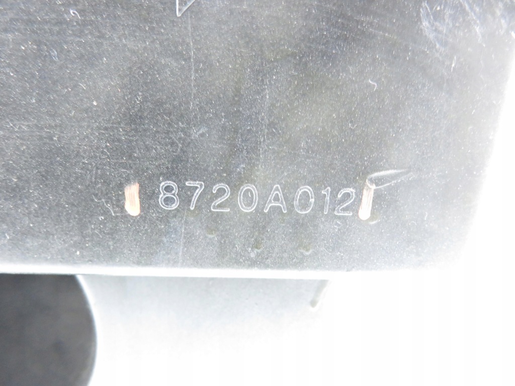 Сабвуфер mitsubishi outlander 2 cw_w 8720a012 с Разборки