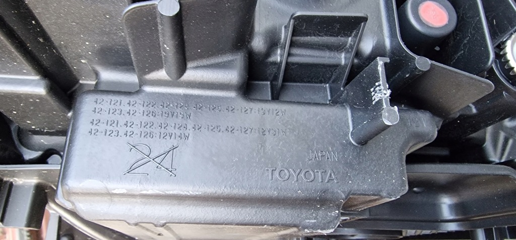 фото №7, Toyota bz4x лампа ліва лінза