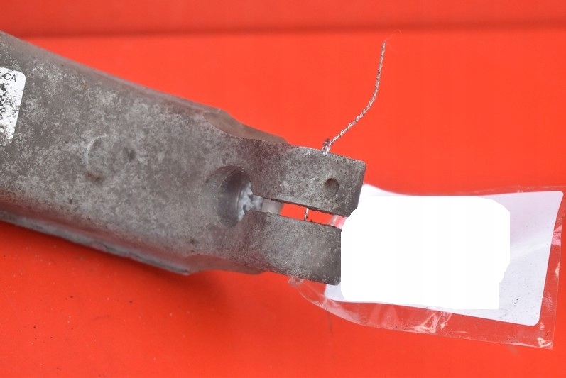 фото №5, Поворотный кулак ступица левая перед gx73-3k186-ca jaguar xe 2.0 d 161 km 14-19