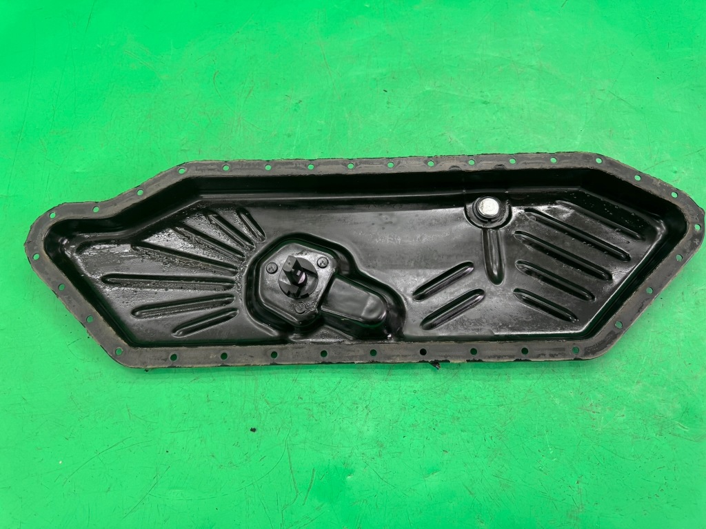 Поддон поддон масляная 057103602e датчик 1j0907660c audi a8 d3 4.0 tdi v8 02- с Разборки