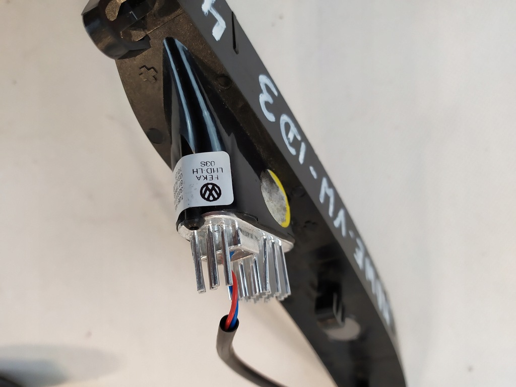 фото №10, Відбивач бампера задня лівий vw id3 новий