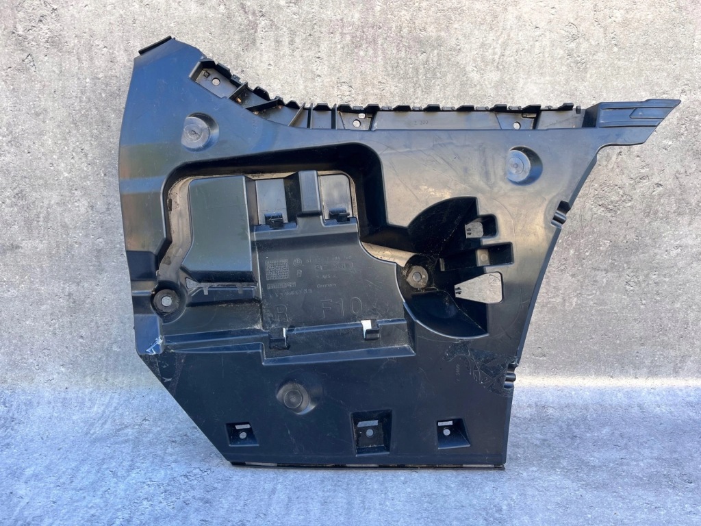 фото №1, Напрямна бампера правий задня bmw 5 f10