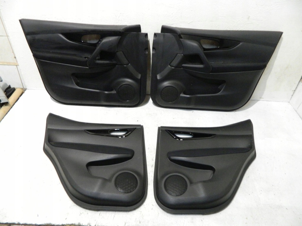 фото №1, Обшивки дверь nissan qashqai j11 14-22