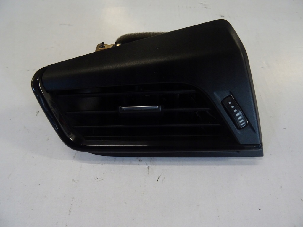 фото №1, Решітка обдув ліва передня bmw f45 f46