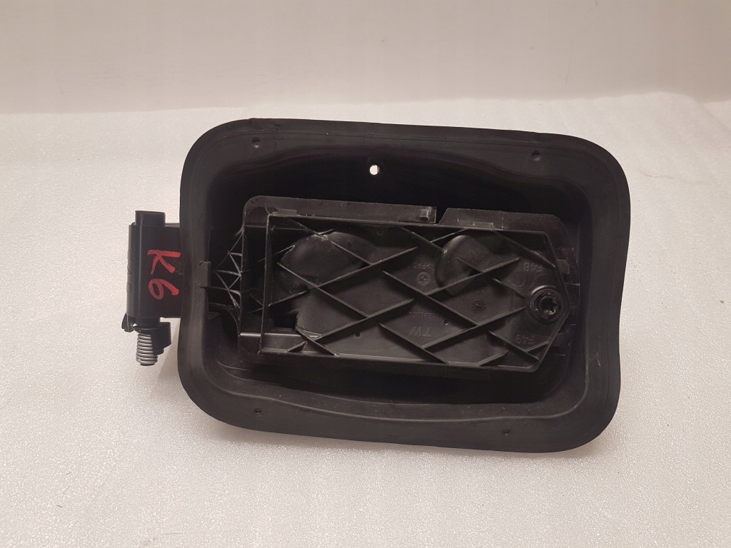 фото №1, Крышка заливной топлива bmw x1 f48 phev 8496890