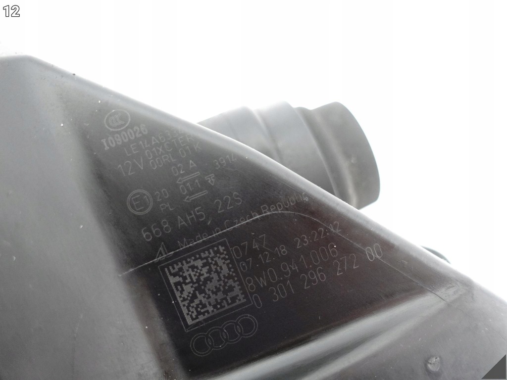 фото №13, Audi a4 s4 8w0 b9 15-19 лампа ксенон + led права перед europa b.ładna