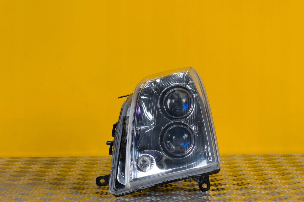 фото №1, Cadillac sts 2005- фара лампа ксенон левая usa