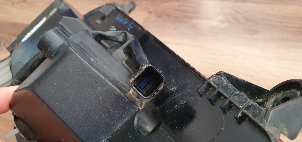 фото №8, Лампа правая задняя задняя w бампер hyunda santa fe iv