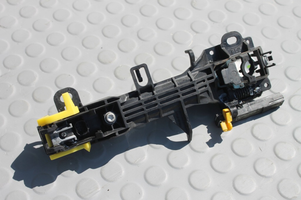 фото №4, Ручка двері лівий перед keyless 040 prius iii 09-