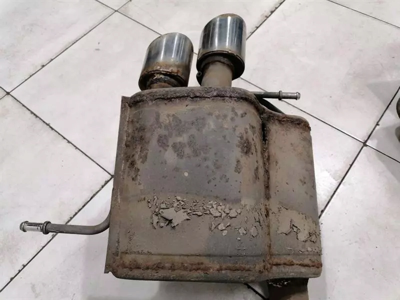 Maserati granturismo m145 exhaust глушник 237723 глушник Зі Шроту