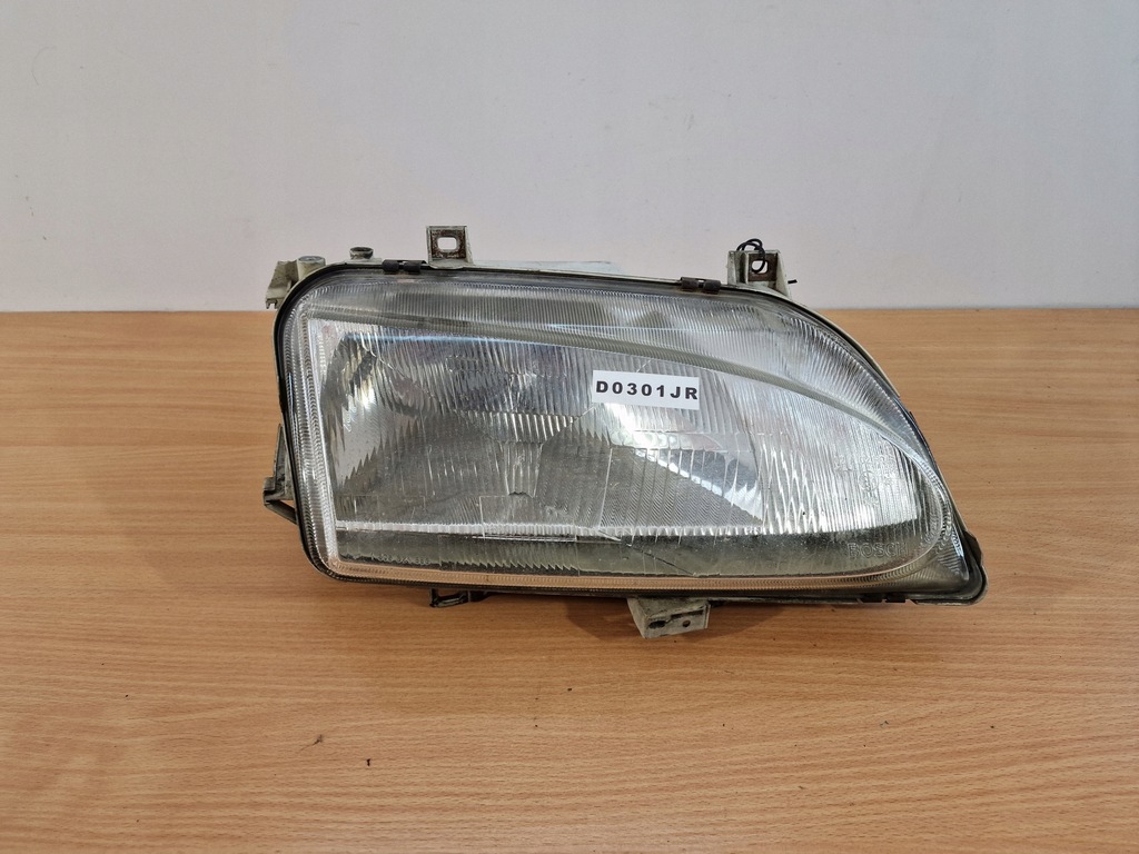 фото №1, Ford galaxy 95-00 rok правая лампа перед фара