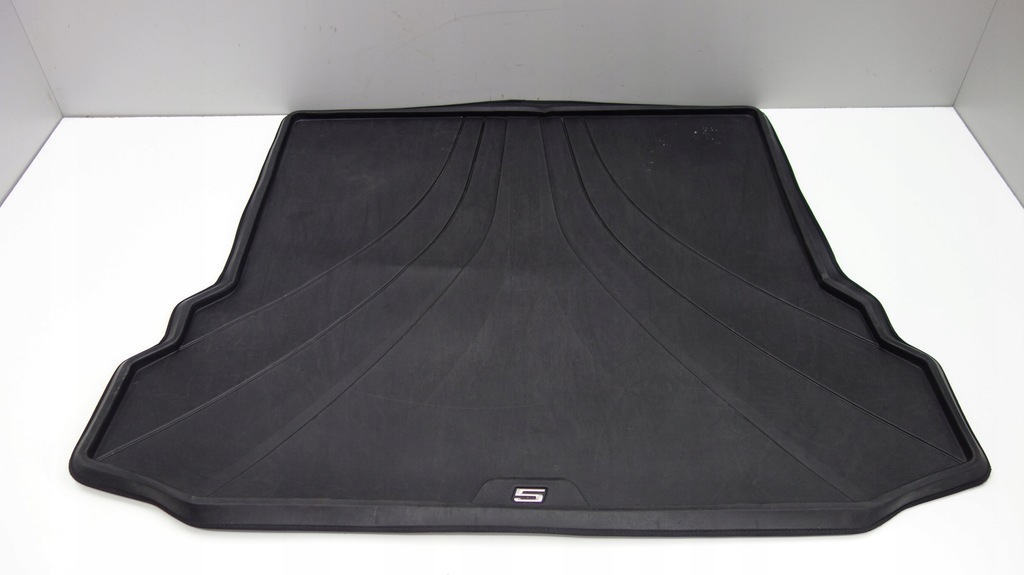 фото №1, Bmw 5 g31 обшивка мат пол резиновый