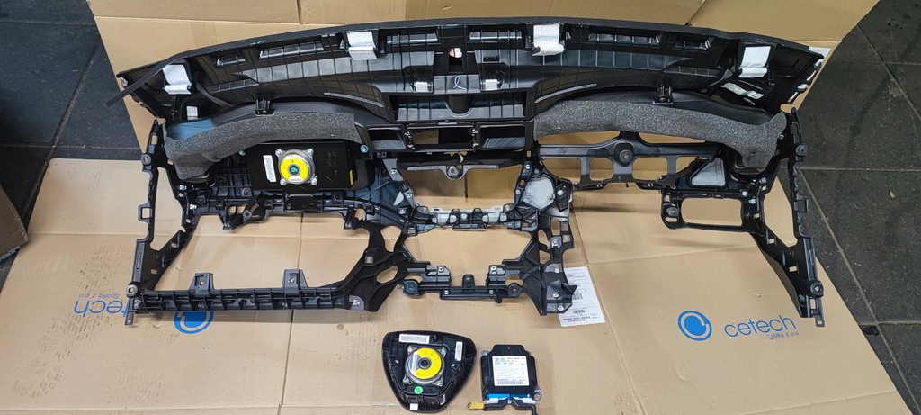 фото №8, Hyundai i20 ii lift 18-20 приборная панель консоль подушки безопасности подушка безопасности датчик kpl оригинал