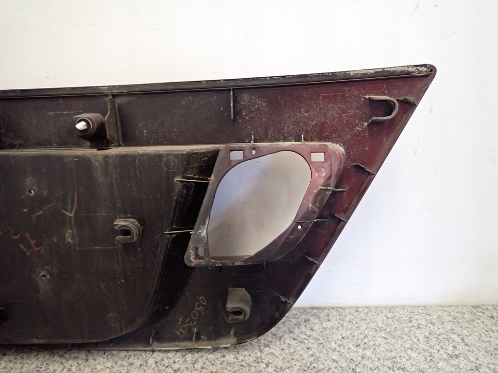 фото №6, Suzuki liana 02- накладка крышки багажника накладка zy8