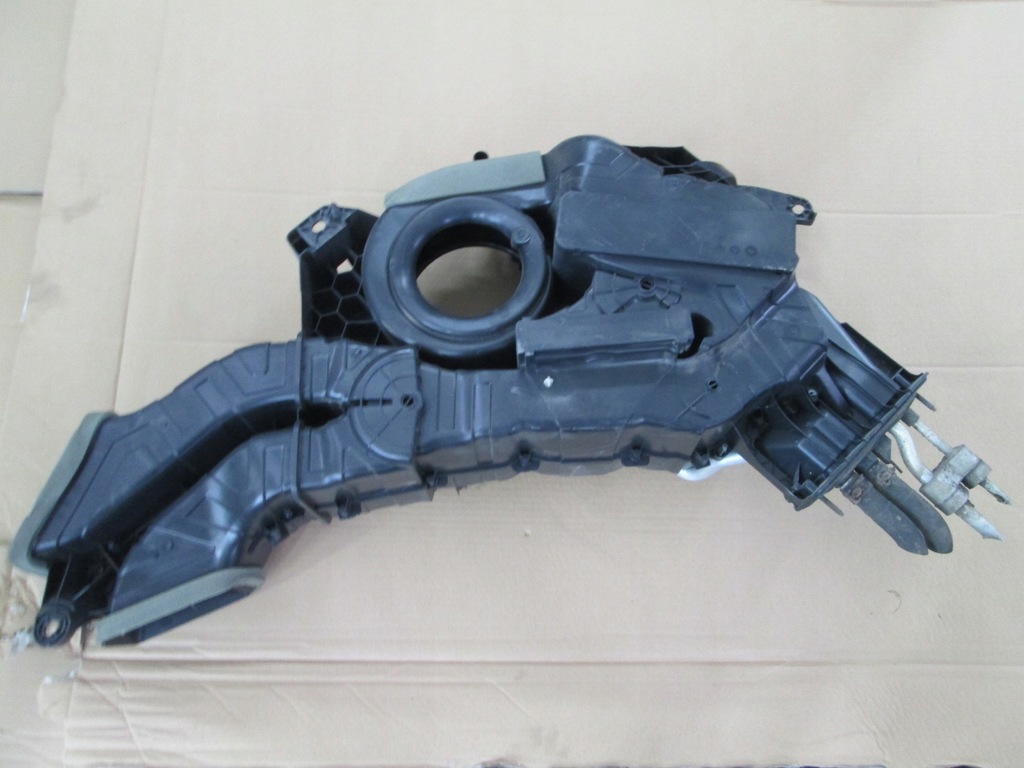 фото №13, Ford flex 08- обігрівач задня w крила задня