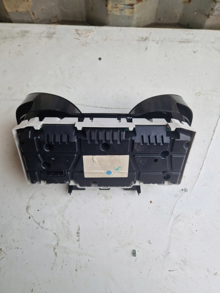 фото №3, Счетчик приборы renault clio iv 4