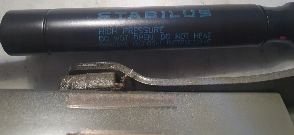 фото №8, Dodge charger lift 2015- петля крышки правый привод 712af