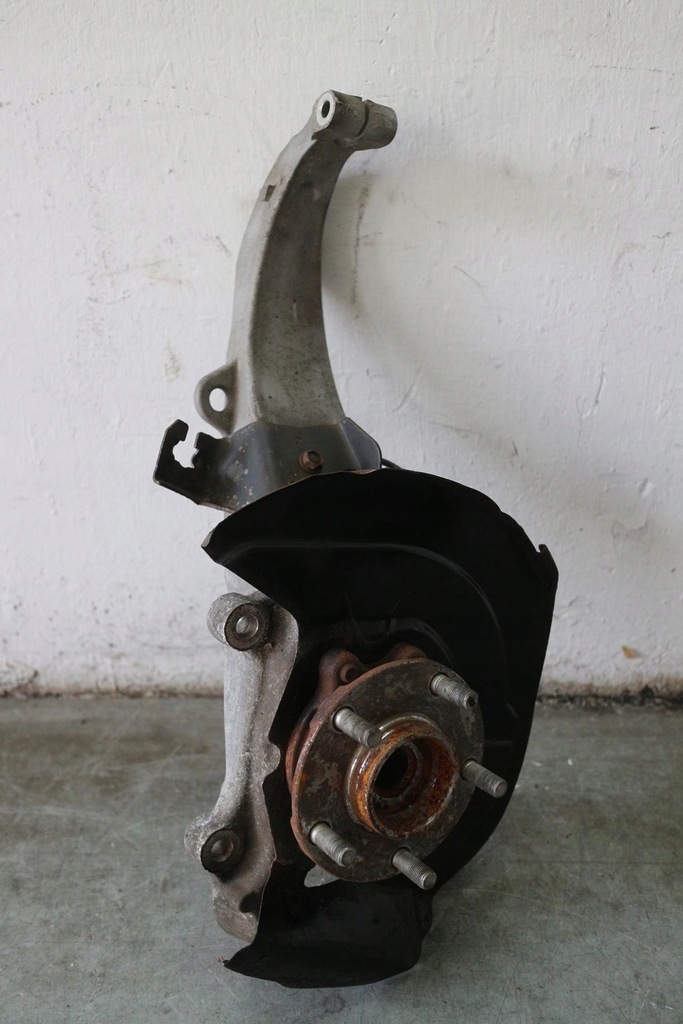 фото №1, Поворотный кулак левый перед передний infiniti q50 2013- 2.2