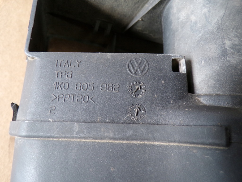 фото №5, Octavia ii труба шланг воздуха 1k0129618aj