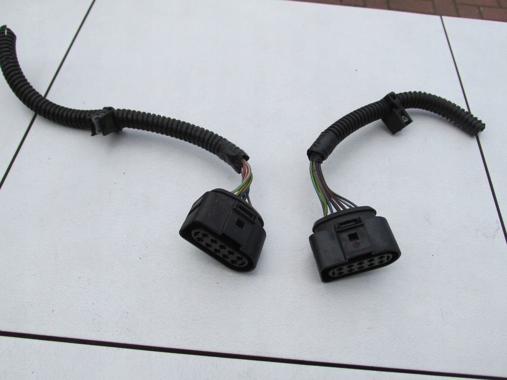 фото №1, Штекер лампи ксенон kuga mk1 2012 rok