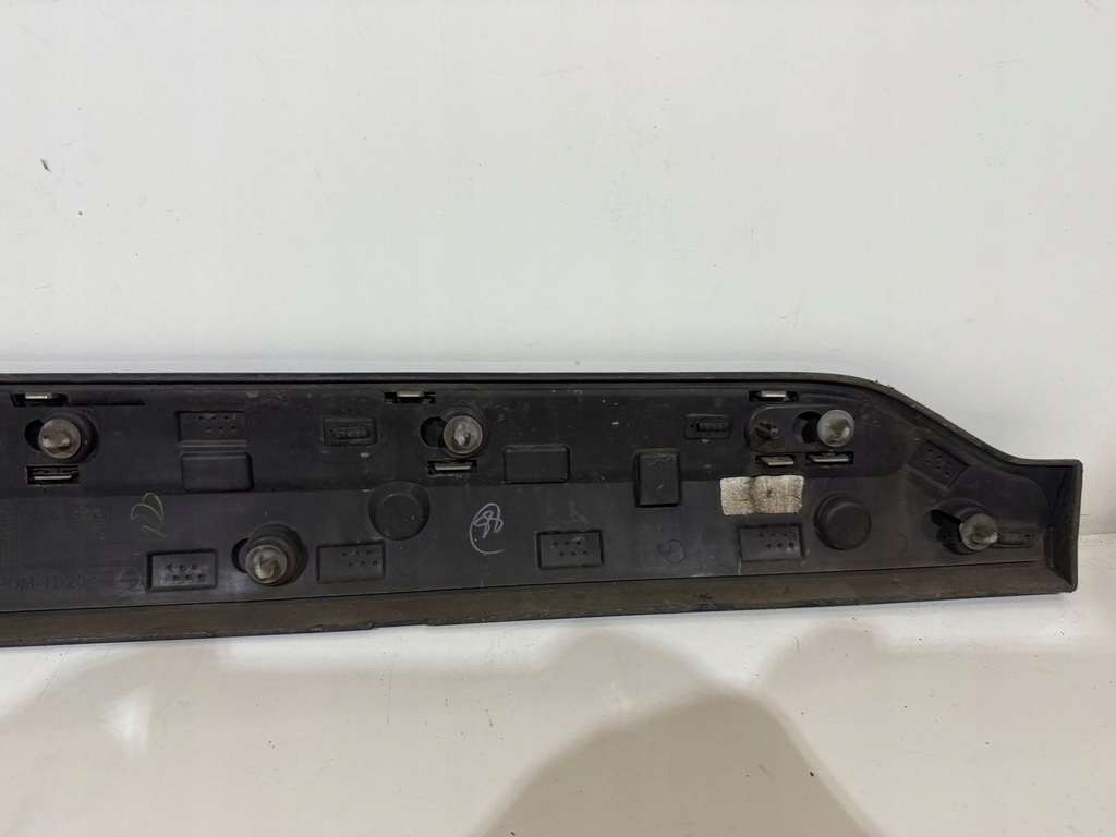 фото №8, Volvo xc90 2018 перед сторона ліва молдинг двері передніх 31448427