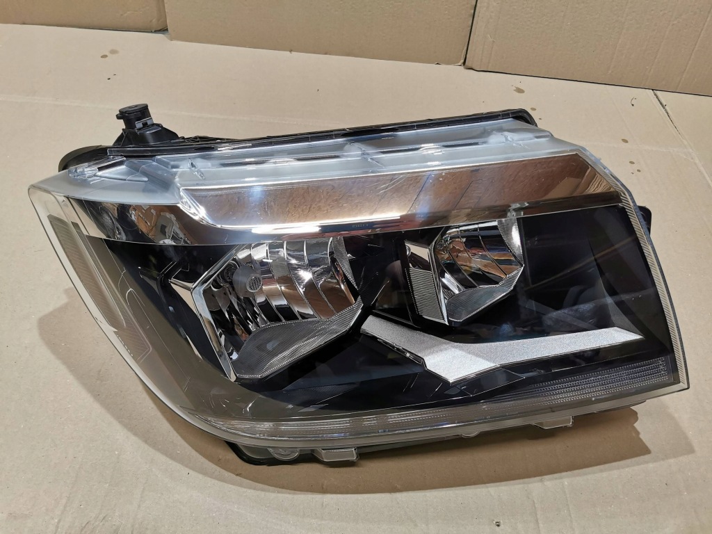 Vw crafter 7c0 man tge 17- фара передняя правый  хорошее состояние европа 7c1941006b с Разборки