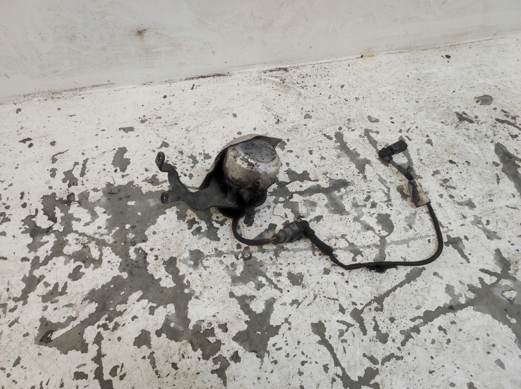 фото №1, Насос вакуум skoda octavia iii 3 lift 1.5 tsi