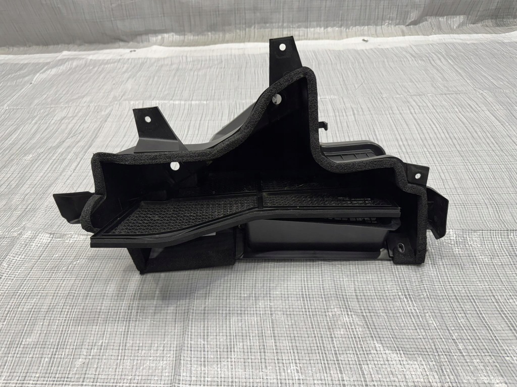 Купить Воздухозаборник воздуха maserati grecale folgore 670218098