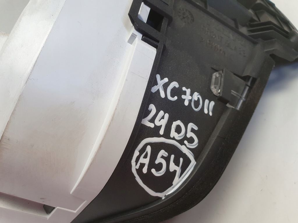 фото №10, Volvo s80 ii v70 iii xc70 ii 2.4 дизель счетчик приборы europa 31270367aa