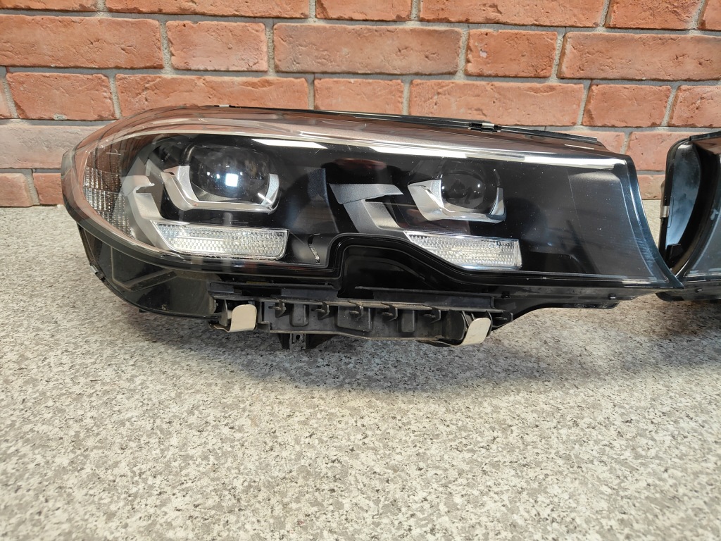 Bmw g20 g21 фари перед фара ліва права комплект full led 9481695 9481696 Ціна