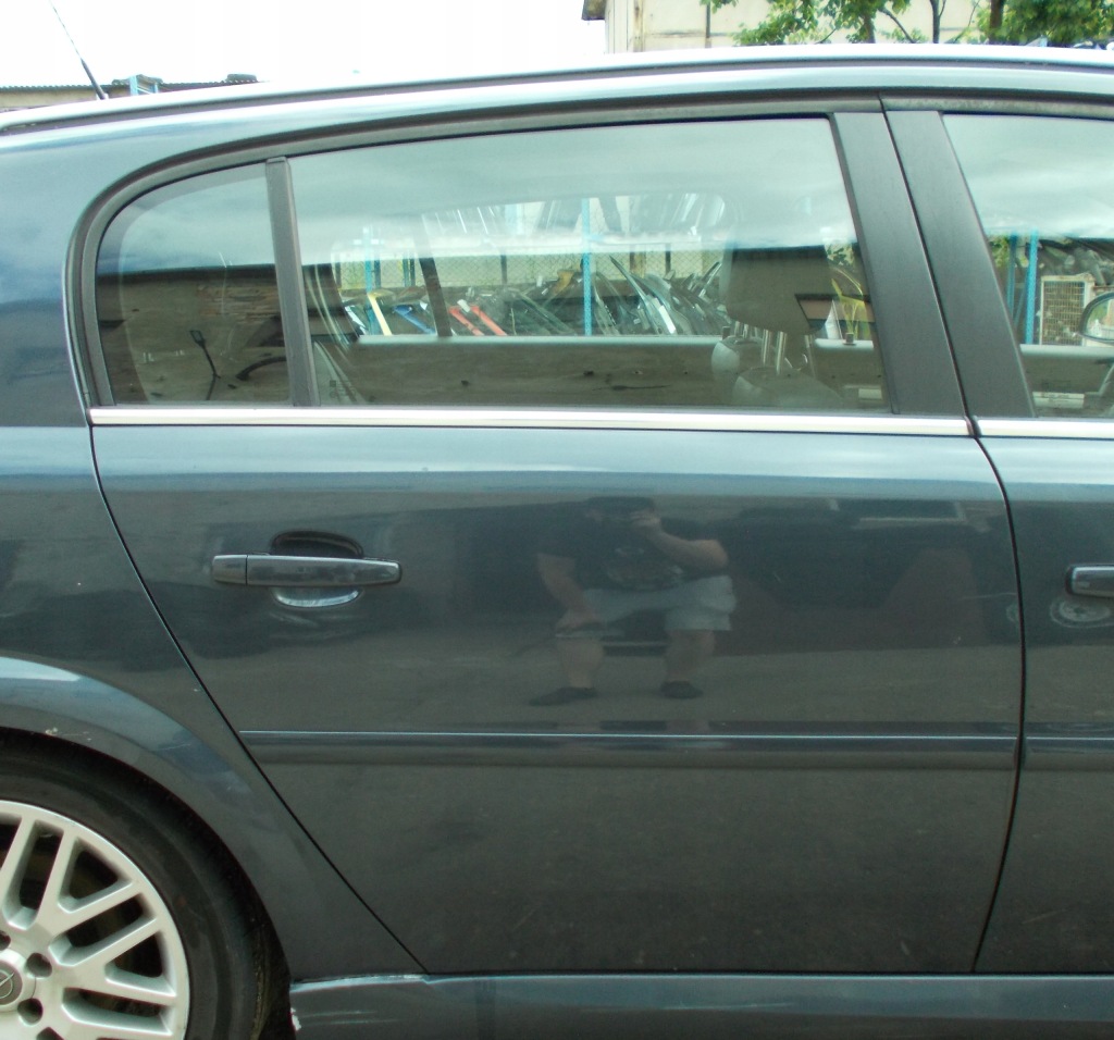 фото №1, Signum c lift дверь правое задняя полный z168